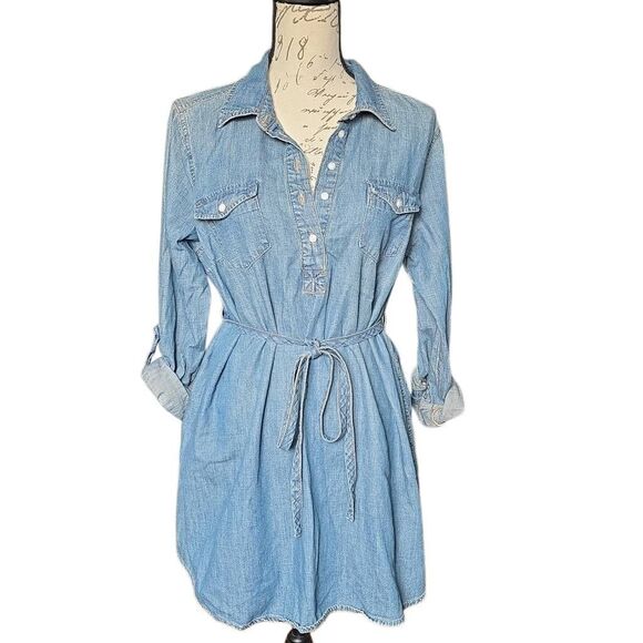 Liz Lange Maternity Women's Size Large Blue Denim - Picture 1 of 5